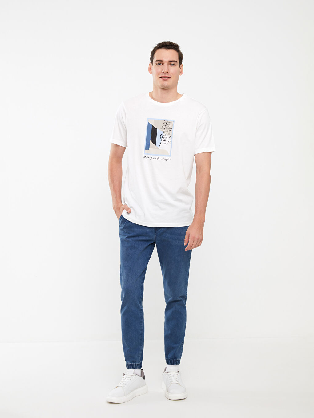 Beyaz Bisiklet Yaka Kısa Kollu Baskılı Penye Erkek Tişört-2