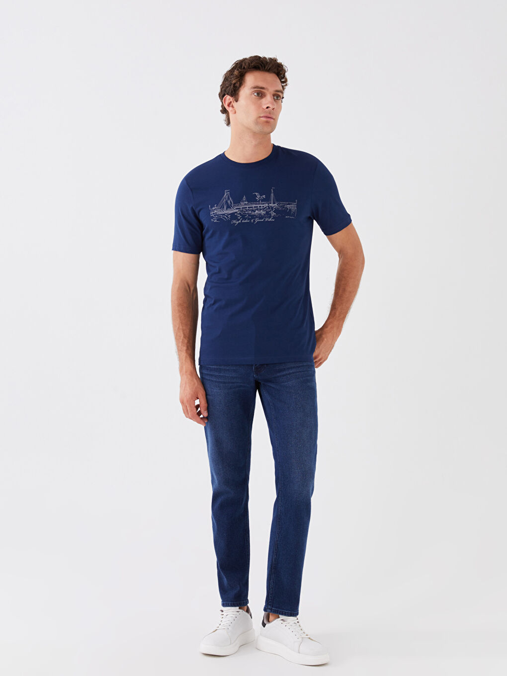 Lacivert Bisiklet Yaka Kısa Kollu Baskılı Penye Erkek Tişört-2