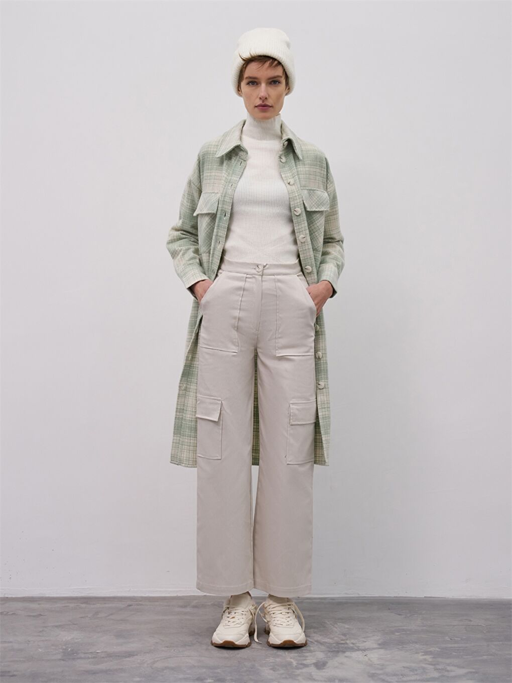 Bej Dar Fit Düz Geniş Paça Kadın Kargo Pantolon