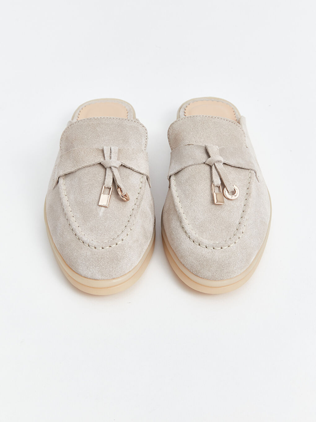 Bej Klasik Görünümlü Kadın Ev Terliği-2