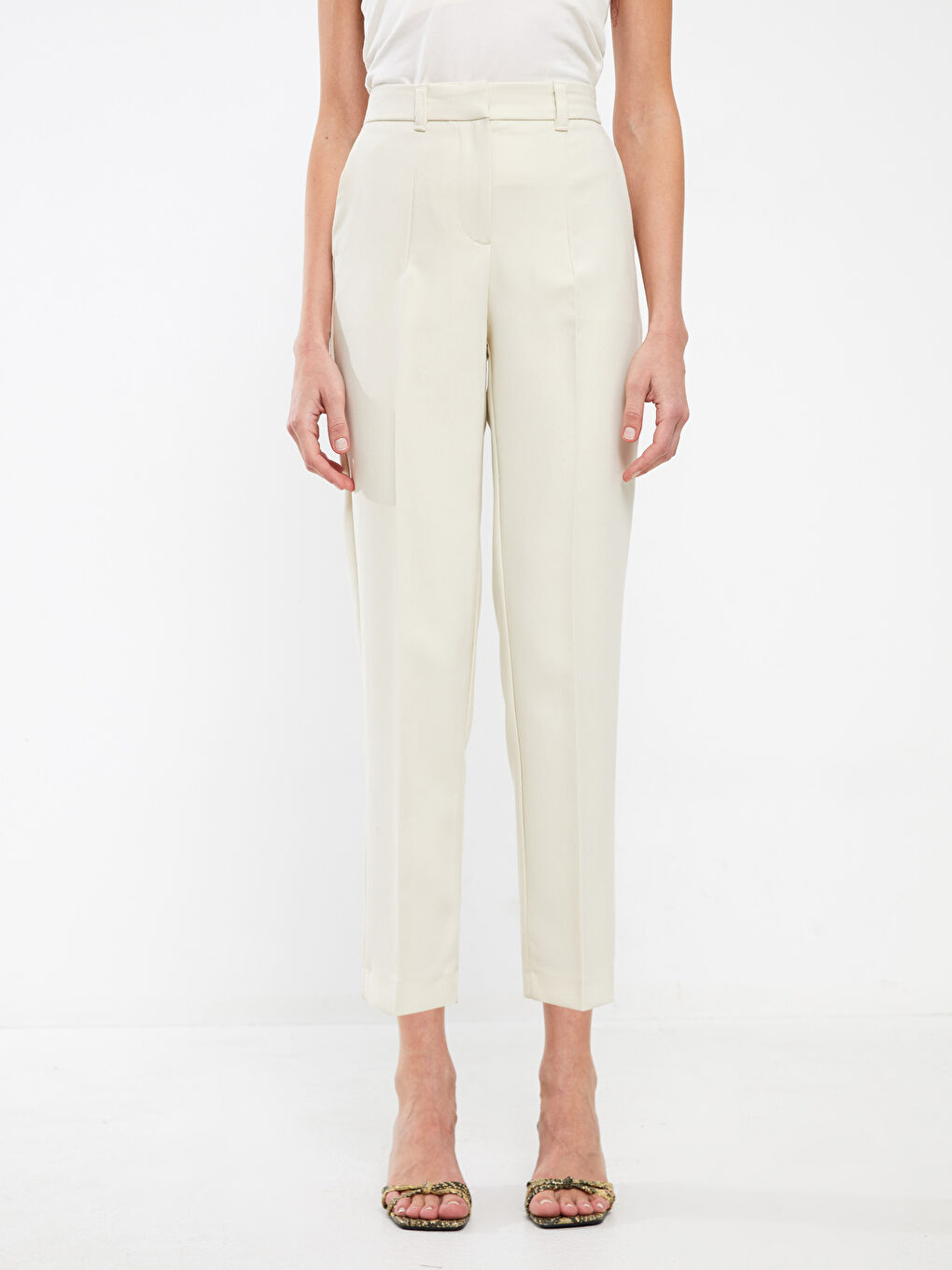 Bej Dar Fit Kadın Pantolon-3