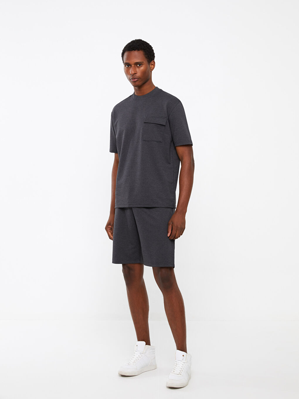 Antrasit Standart Kalıp Erkek Şortlu Takım