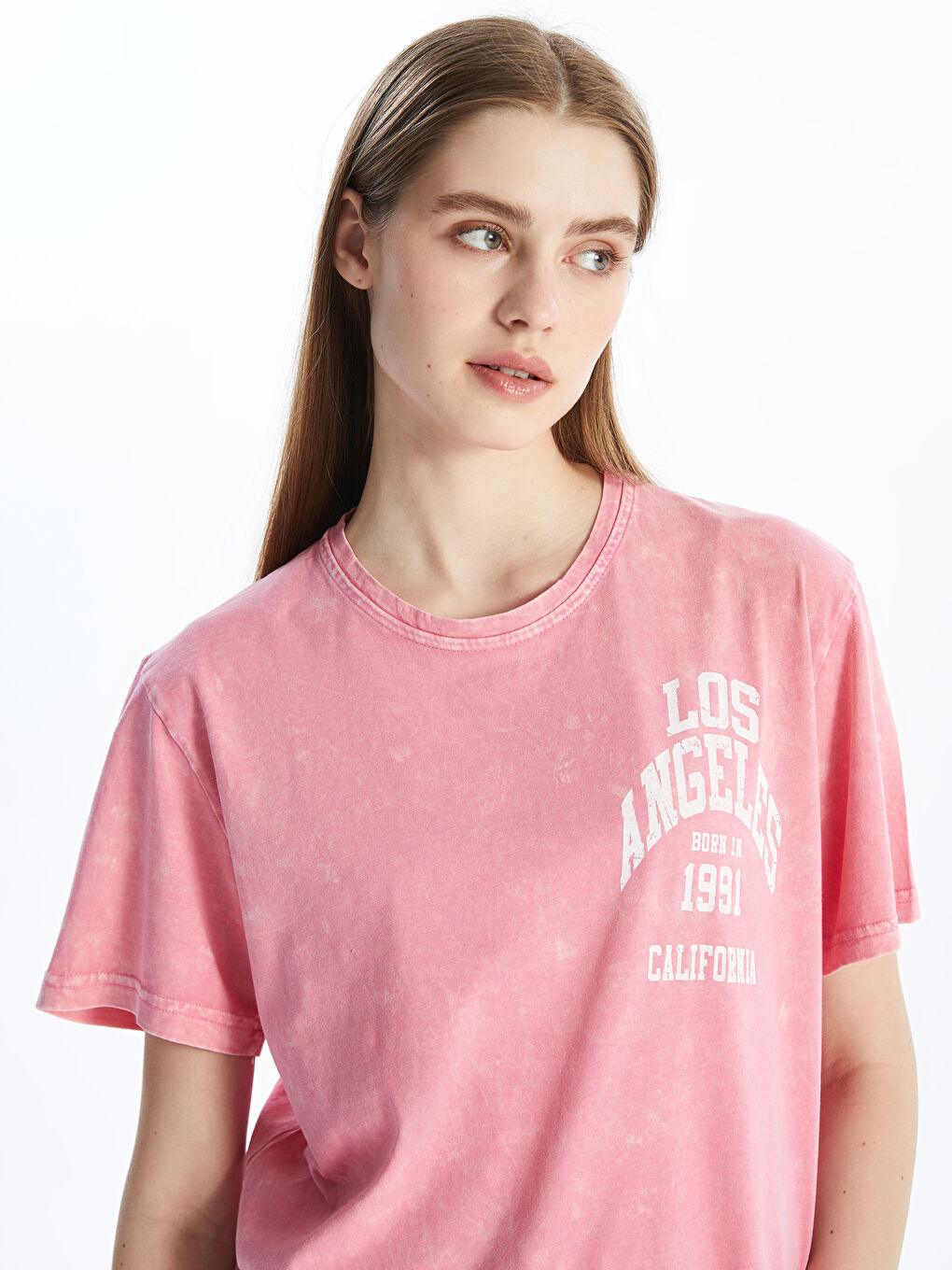 Pembe Bisiklet Yaka Baskılı Kadın Tişört