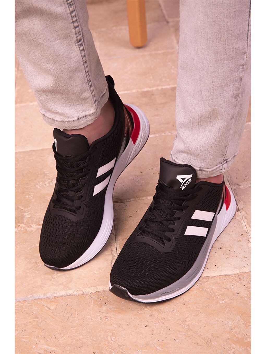 Siyah Bağcıklı Baskılı Erkek Aktif Spor Ayakkabı-1