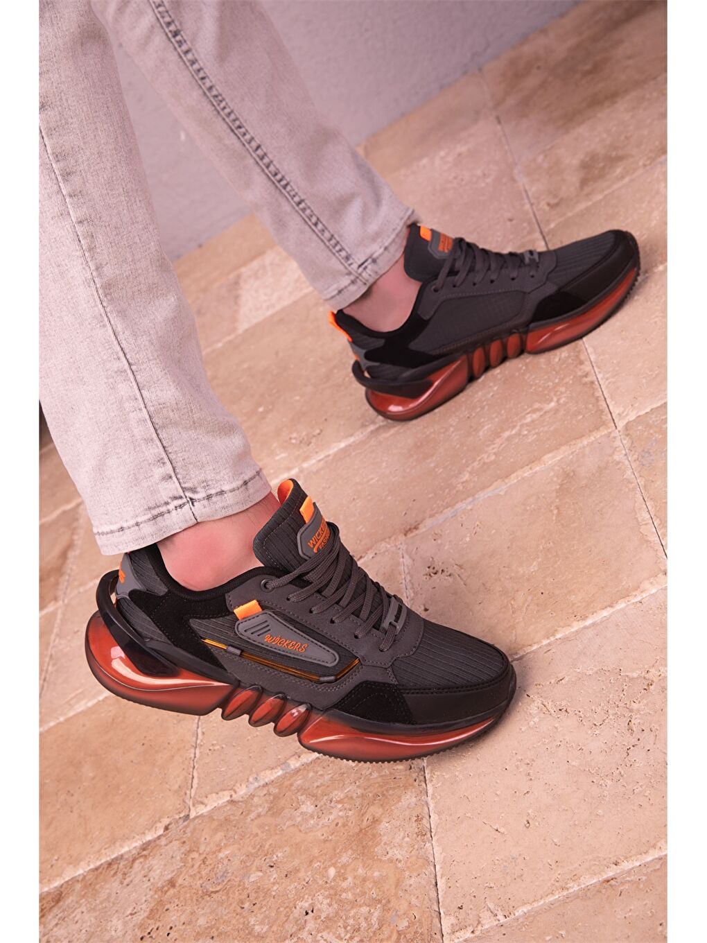 Turuncu Bağcıklı Baskılı Erkek Aktif Spor Ayakkabı