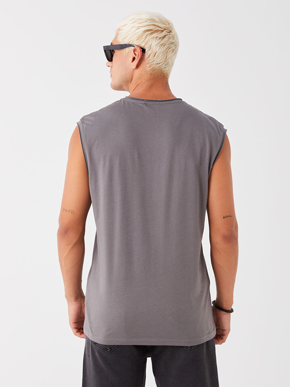 تيشيرت بدون أكمام ياقة دائرية جيرسي للرجال-4