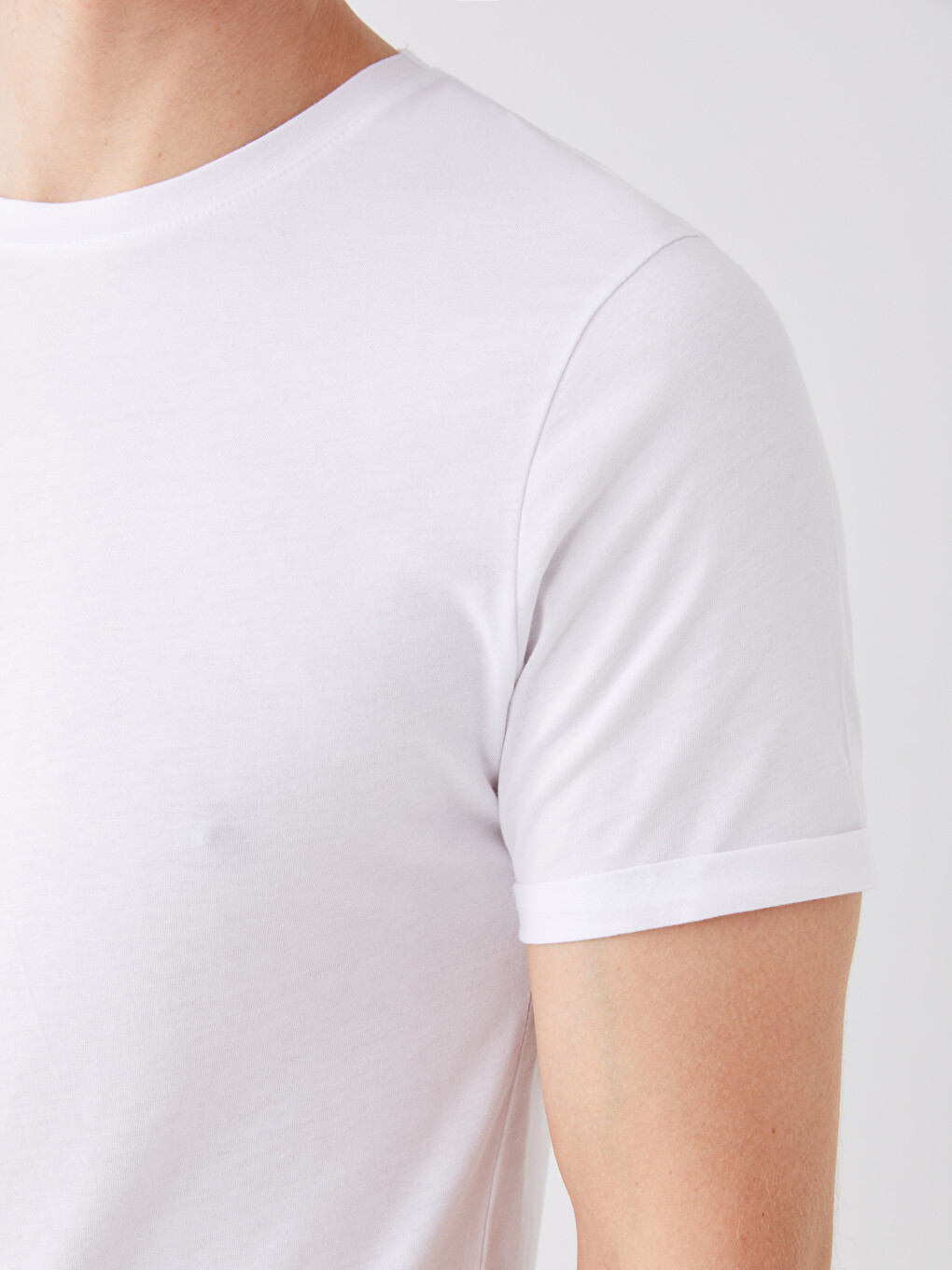 Crew Neck Short Sleeve Men's T-shirt-3