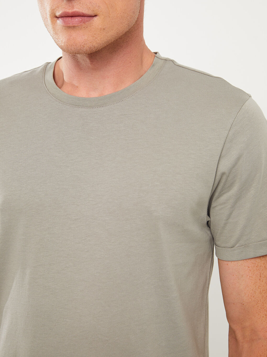 Haki Bisiklet Yaka Kısa Kollu Erkek Tişört-3