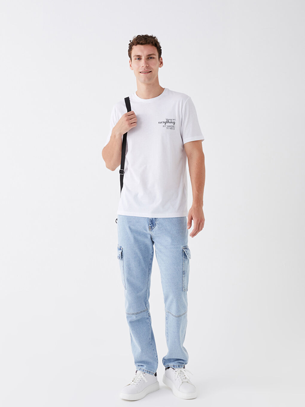 Beyaz Bisiklet Yaka Kısa Kollu Baskılı Penye Erkek Tişört-2