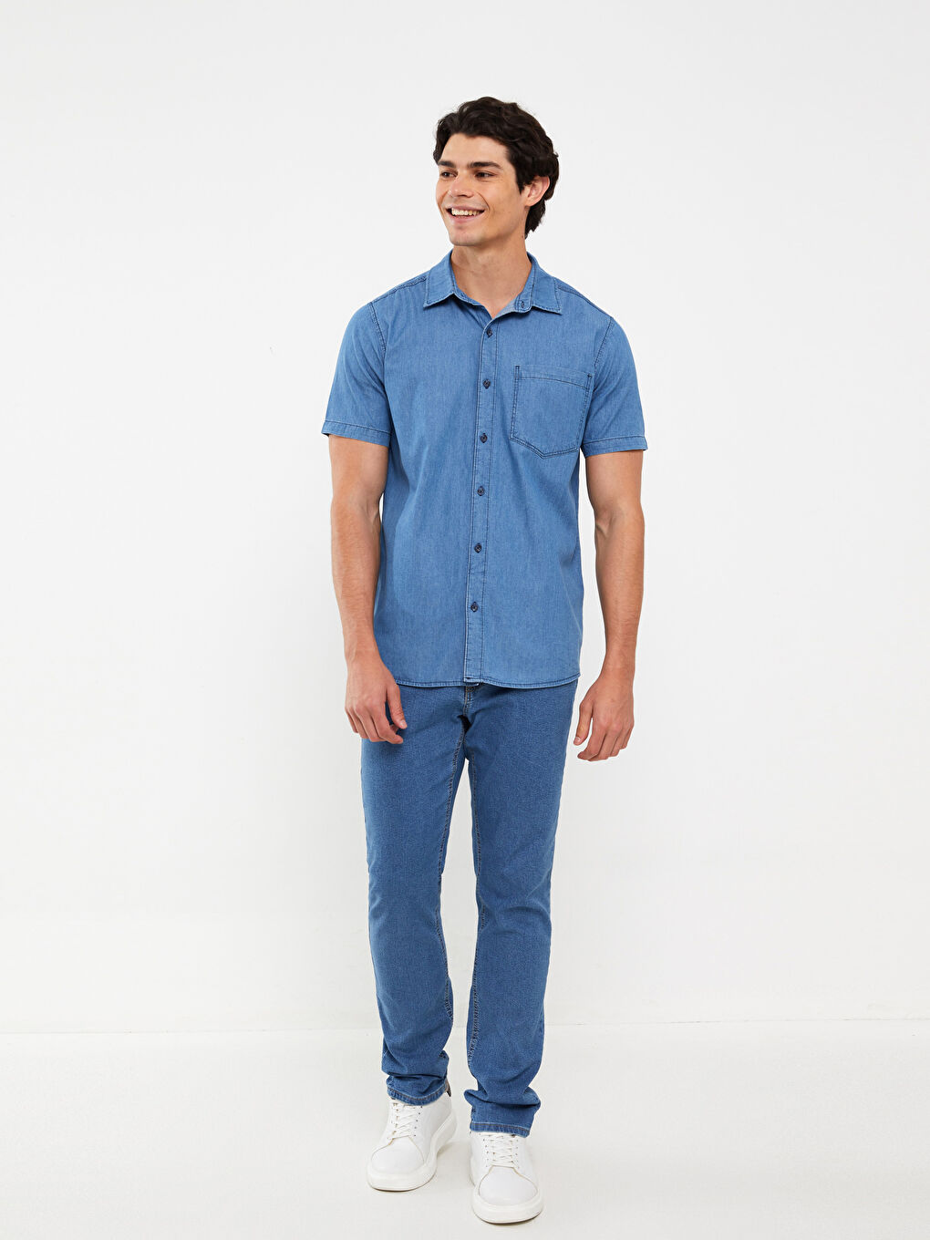 779 جينز بقصة عادية للرجال-2