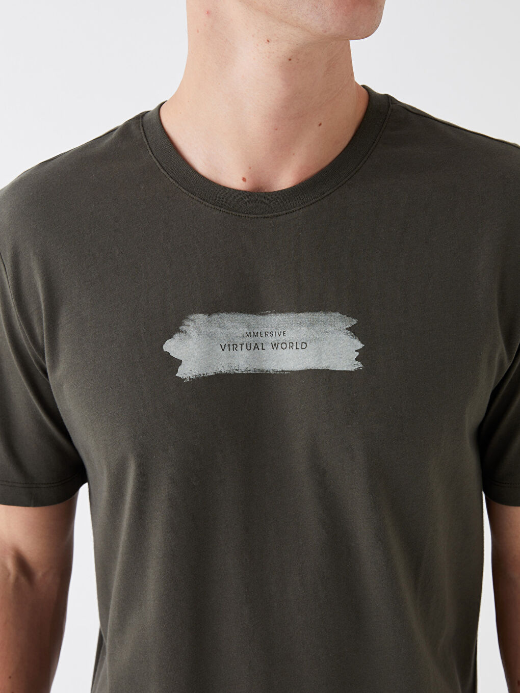 Haki Bisiklet Yaka Kısa Kollu Baskılı Penye Erkek Tişört-3