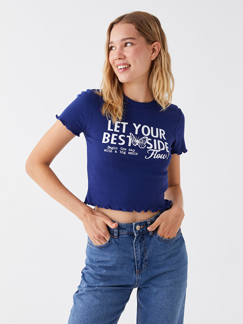 Crew Neck Printed Short Sleeve Crop Women's T-Shirt-1