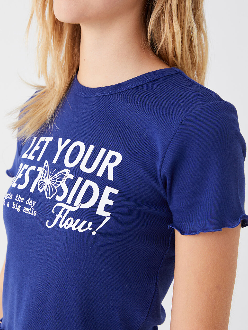 Crew Neck Printed Short Sleeve Crop Women's T-Shirt-3