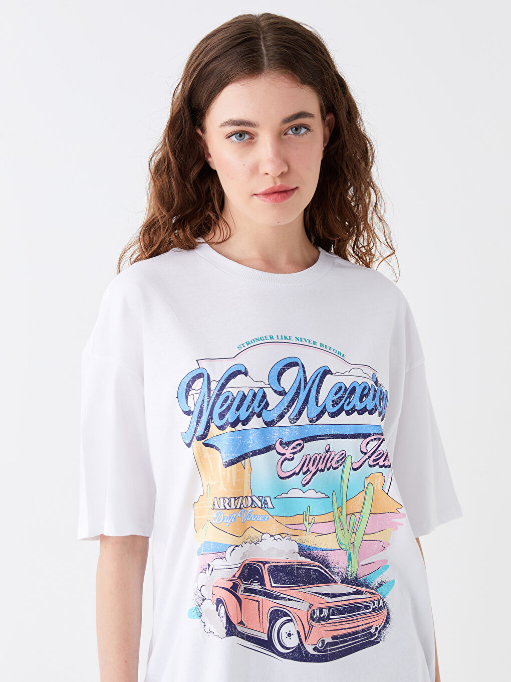 Футболка с круглым вырезом, принтом и коротким рукавом оверсайз для женщин-2