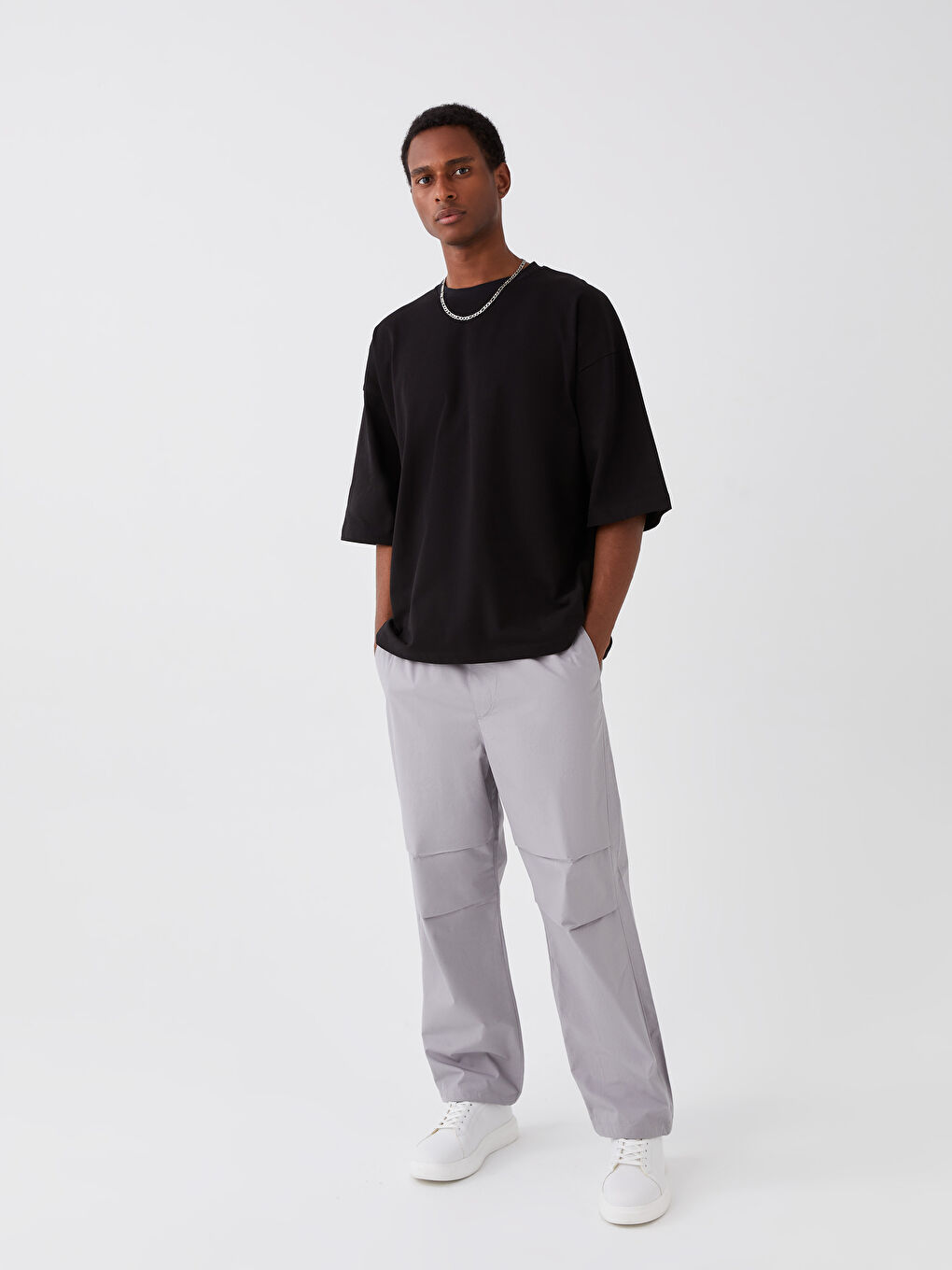 Siyah Oversize Bisiklet Yaka Kısa Kollu Penye Erkek Tişört-2