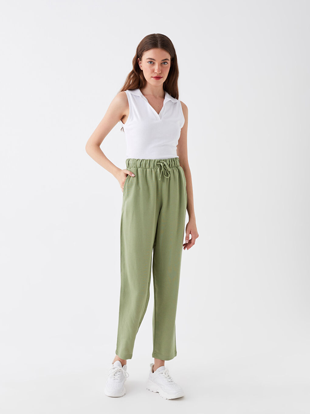 Yeşil Beli Lastikli Düz Keten Karışımlı Kadın Pantolon-1