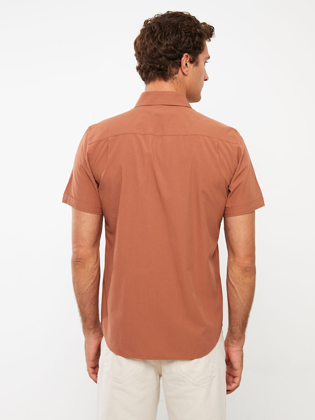 Kahverengi Regular Fit Kısa Kollu Erkek Gömlek-4