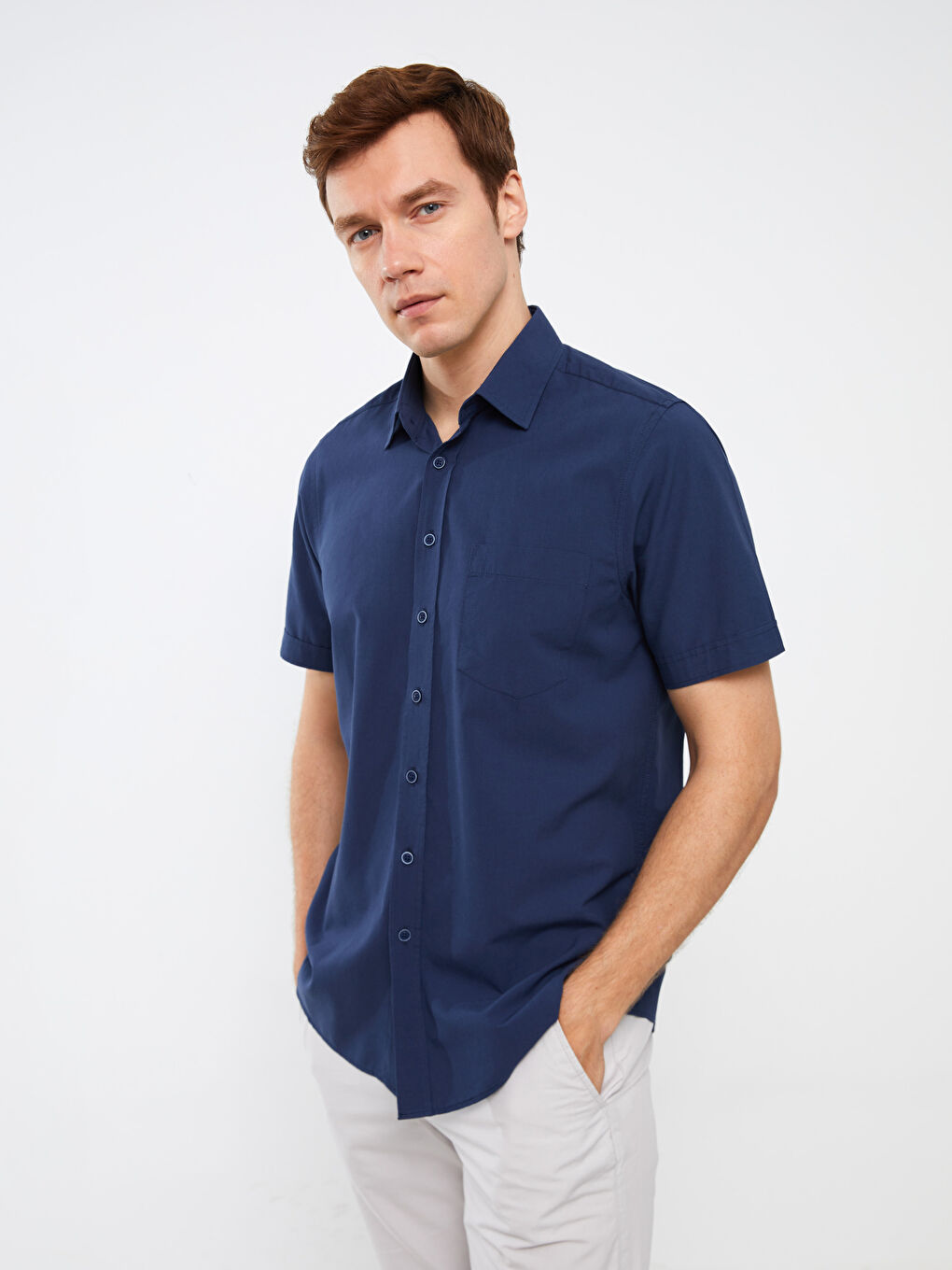 Chemise à Manches Courtes Coupe Régulière pour Hommes-1