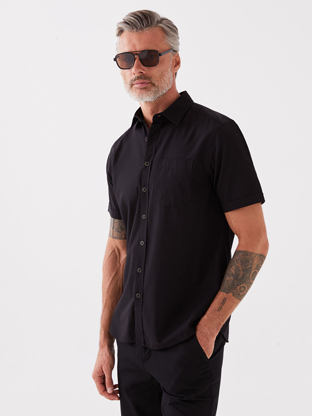 Siyah Regular Fit Kısa Kollu Erkek Gömlek