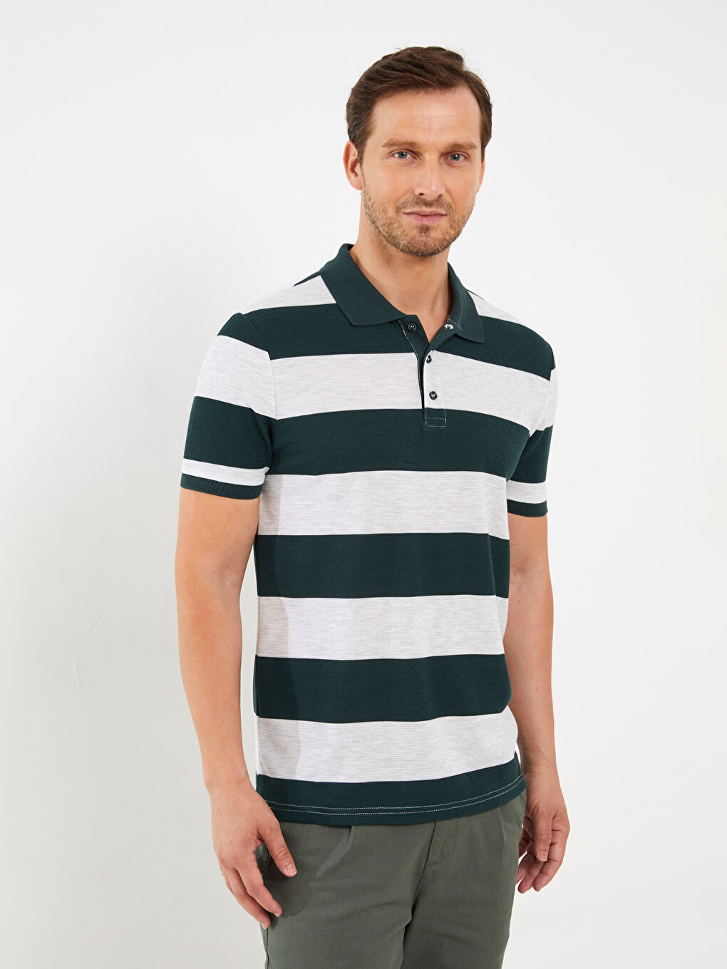 Yeşil Polo Yaka Kısa Kollu Çizgili Erkek Tişört