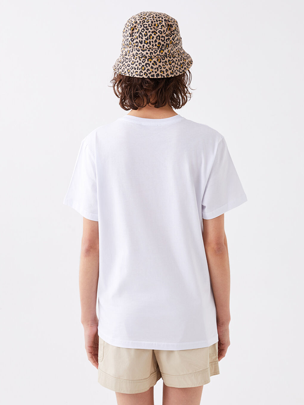 Beyaz Bisiklet Yaka Baskılı Kısa Kollu Kadın Tişört-9