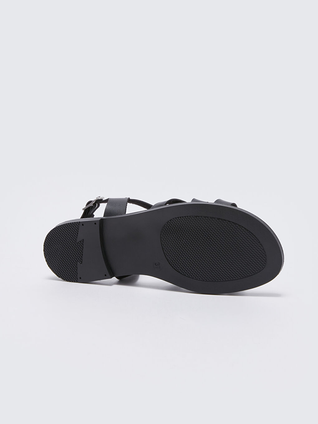 Siyah Çapraz Bantlı Deri Görünümlü Kadın Sandalet-3