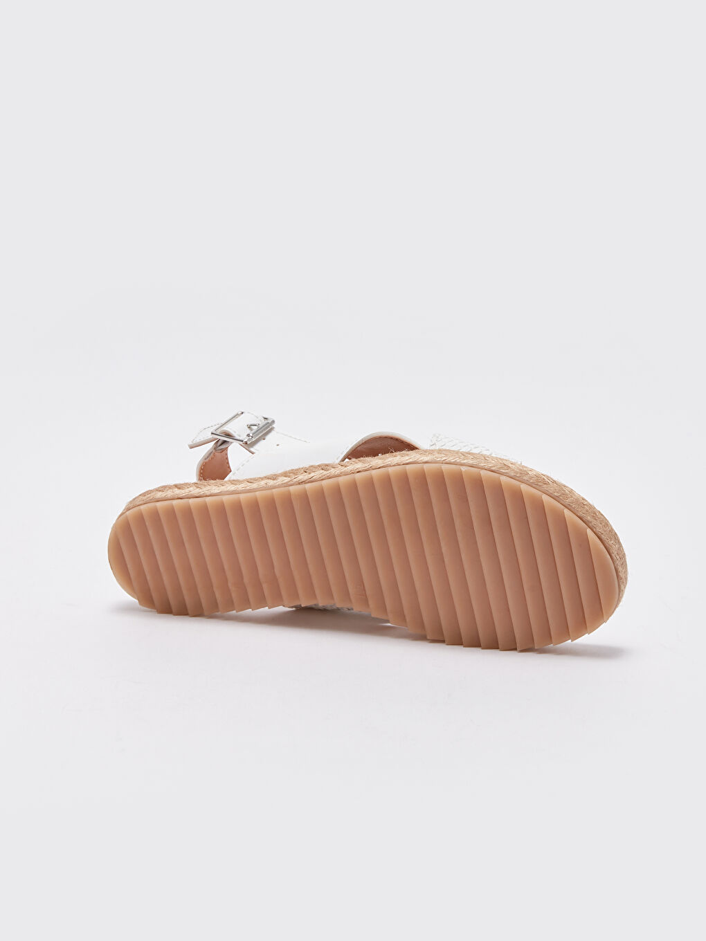 Beyaz Çapraz Bantlı Kadın Sandalet-3