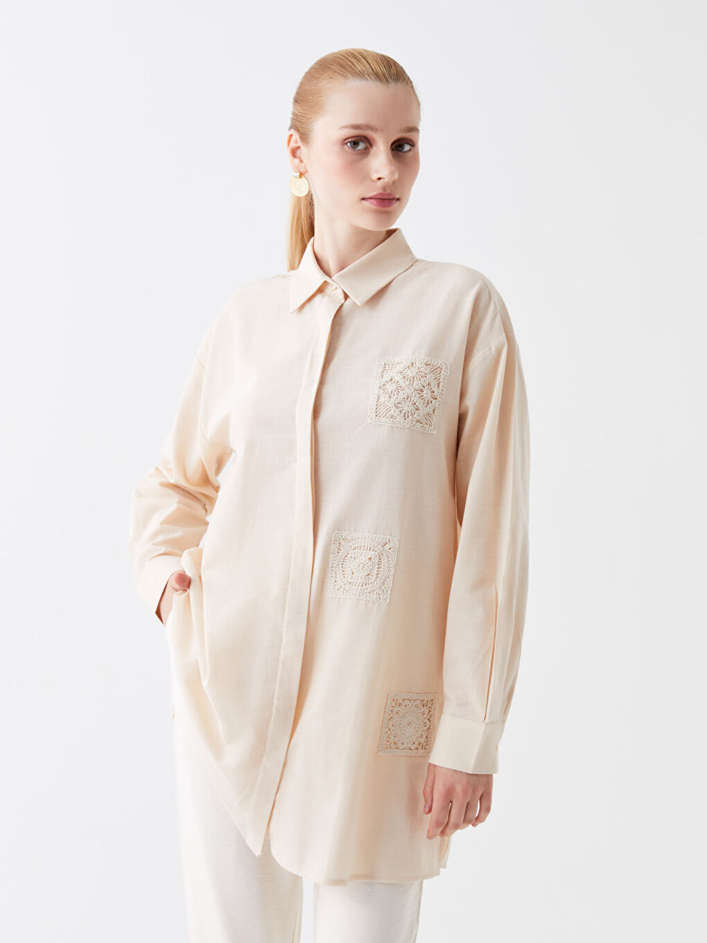 Bej Nakışlı Uzun Kollu Oversize Kadın Gömlek Tunik