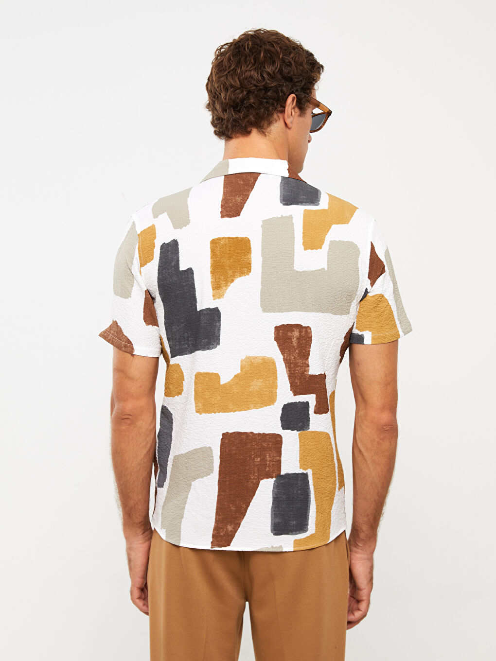 Beyaz Regular Fit Kısa Kollu Desenli Erkek Gömlek-4