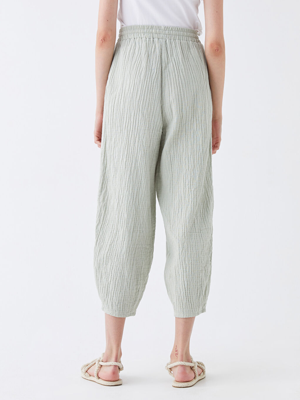 Yeşil Beli Lastikli Havuç Kesim Kadın Pantolon-4