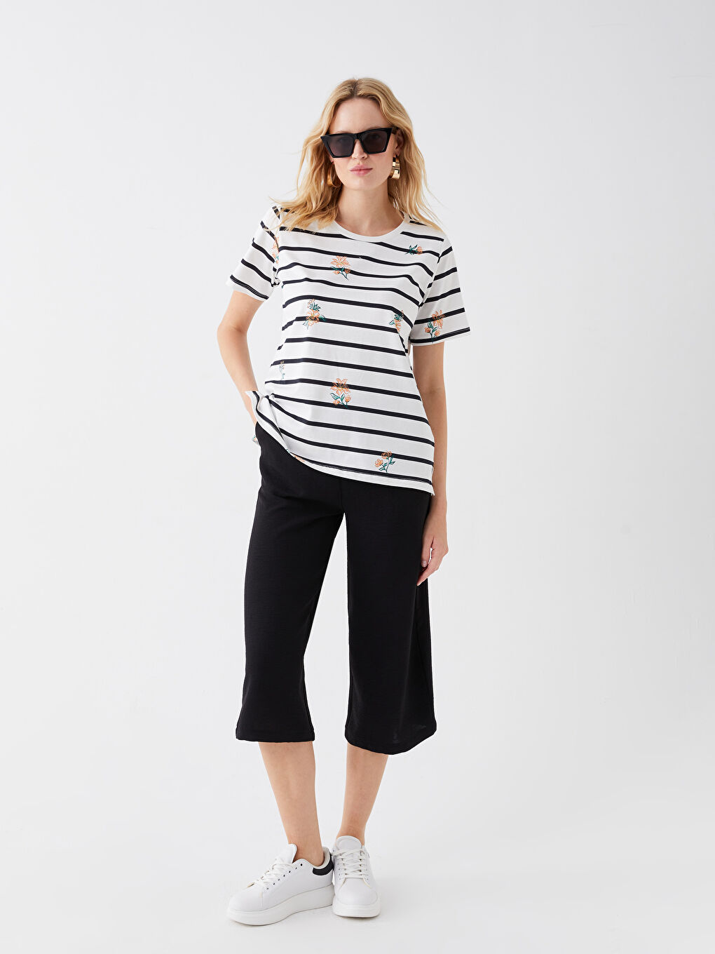 Elastic Waist Comfortable Fit Women's Capri -S3KE17Z8-CVL