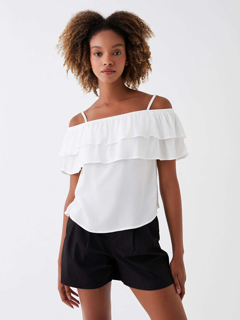 Ekru Kadın Kayık Yaka Düz Bluz-1