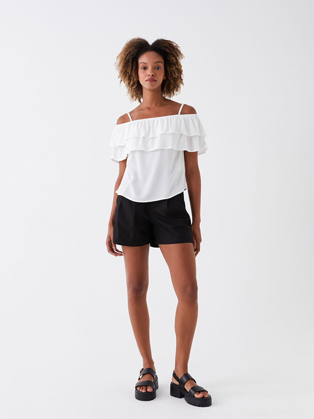 Ekru Kadın Kayık Yaka Düz Bluz-2