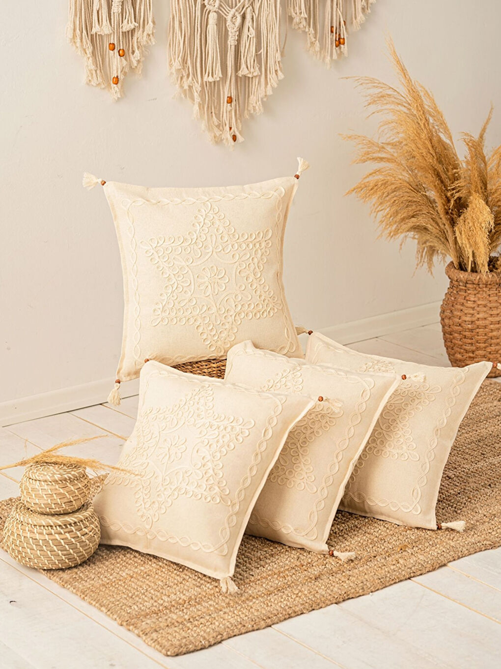 Ekru Desenli Kırlent Kılıfı 4'lü 42 x 42 cm