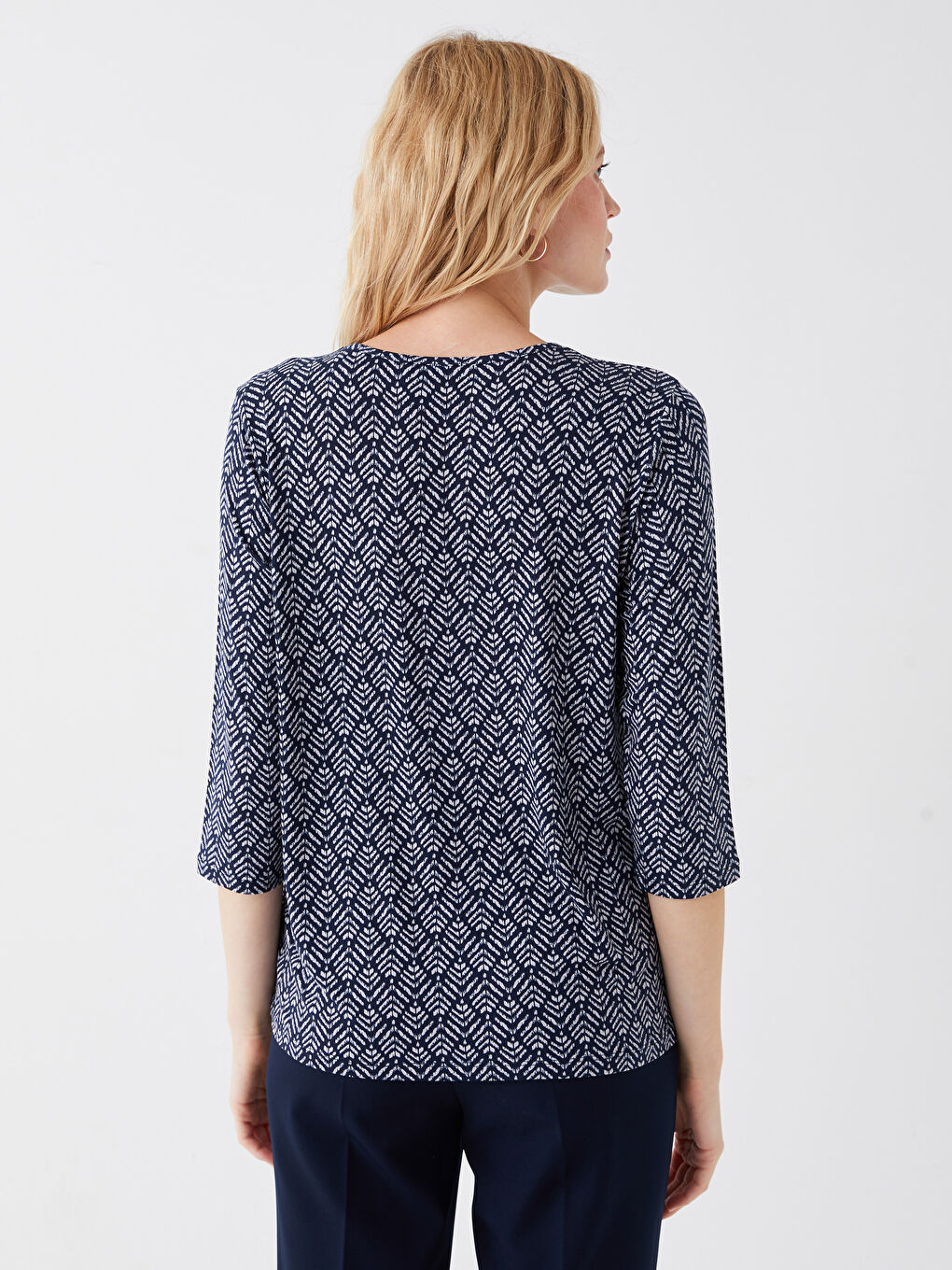 Crew Neck Patterned T-Shirt-4