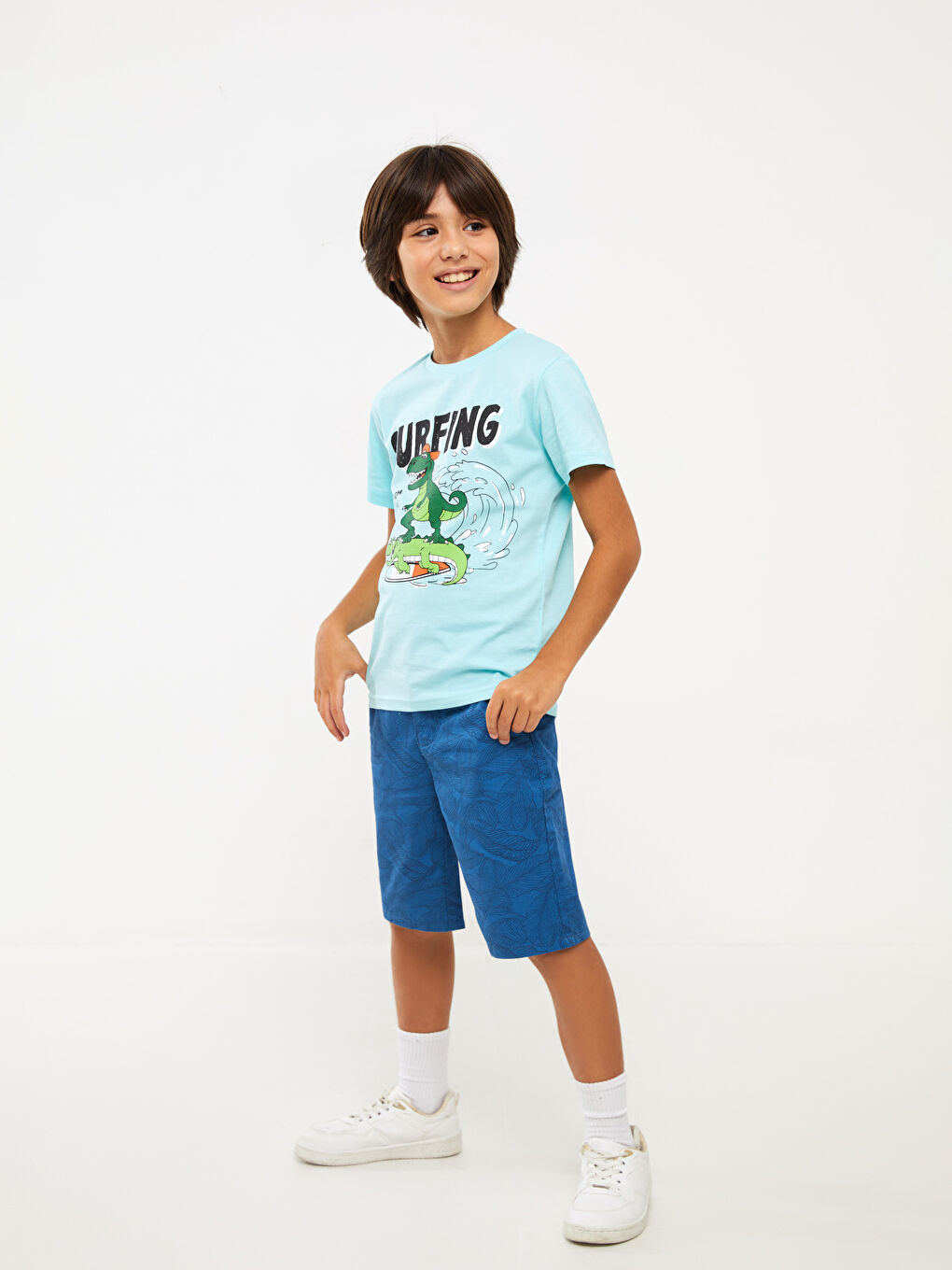 Turkuaz Bisiklet Yaka Baskılı Kısa Kollu Erkek Çocuk Tişört-2