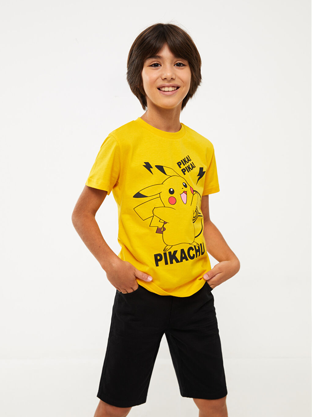 Sarı Bisiklet Yaka Pikachu Baskılı Kısa Kollu Erkek Çocuk Tişört-2