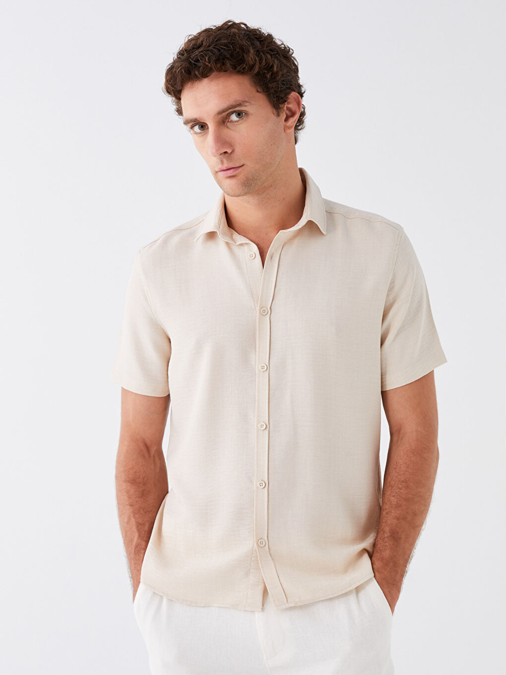 Bej Regular Fit Kısa Kollu Erkek Gömlek