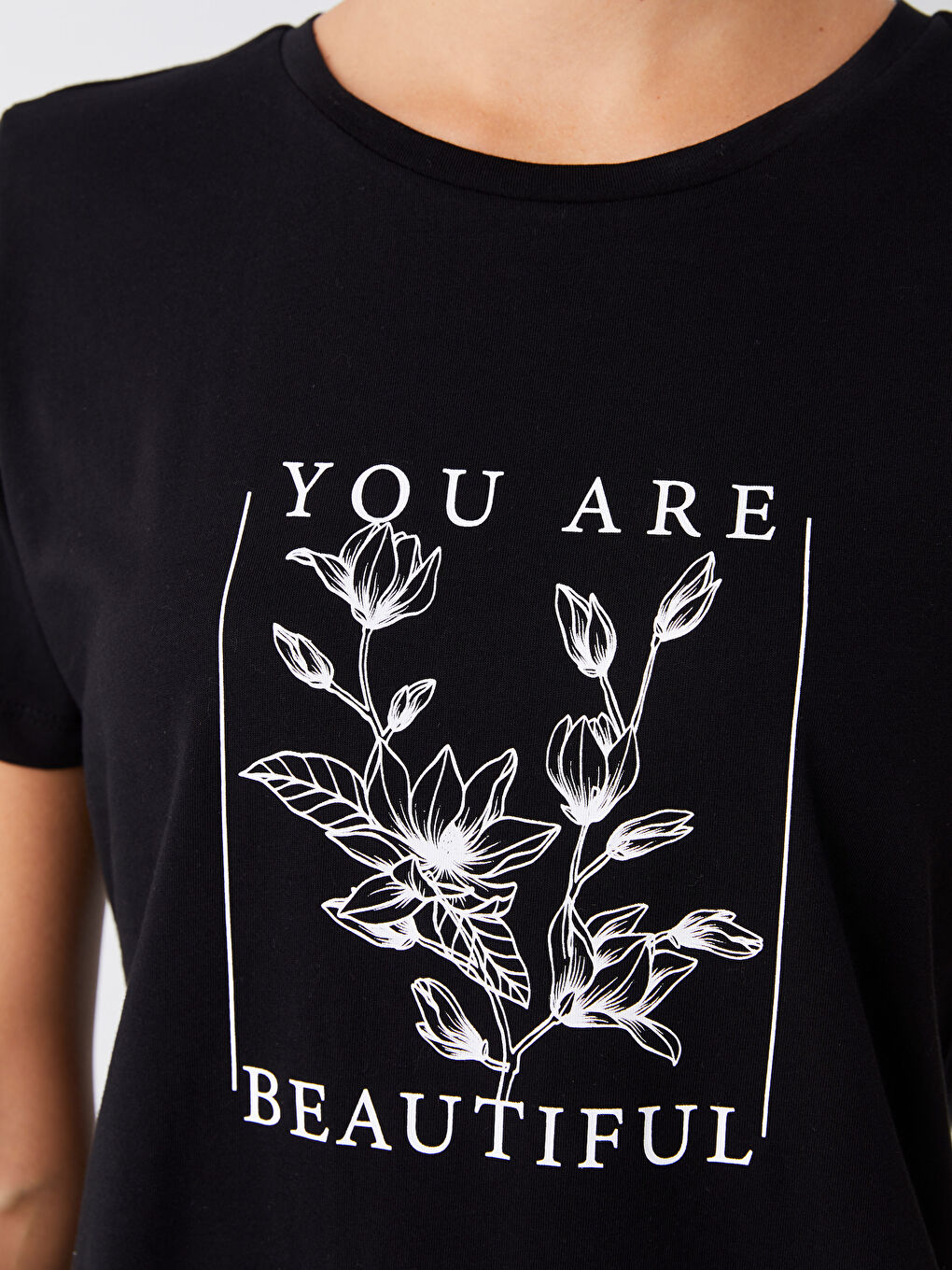 Crew Neck Printed Short Sleeve Women's T-Shirt-3