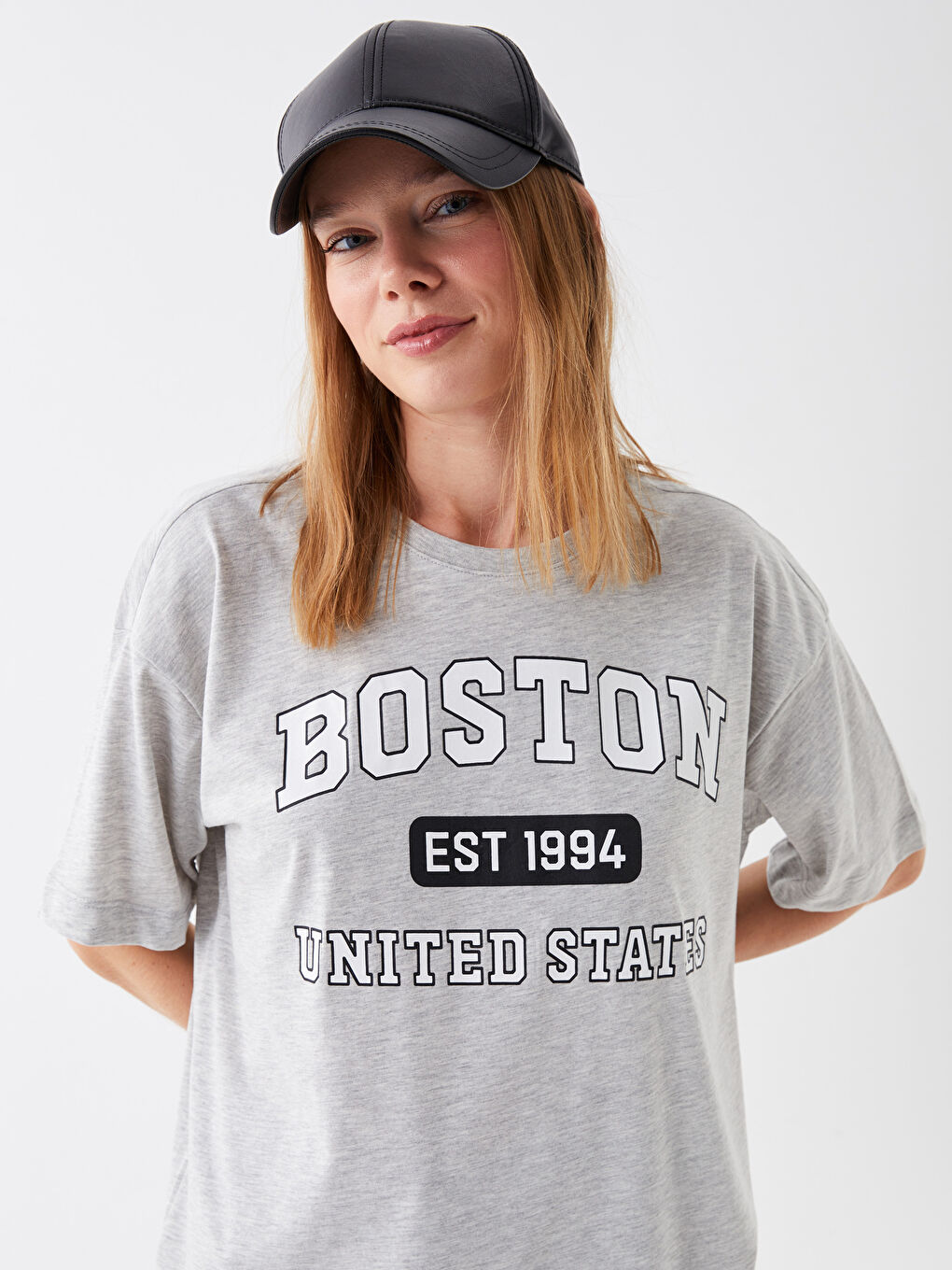 Gri Bisiklet Yaka Baskılı Kısa Kollu Kadın Tunik