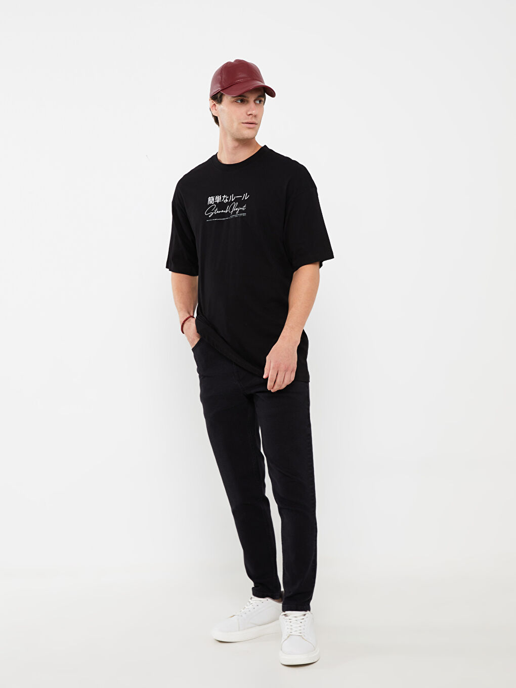 Siyah Bisiklet Yaka Kısa Kollu Baskılı Penye Erkek Tişört-2