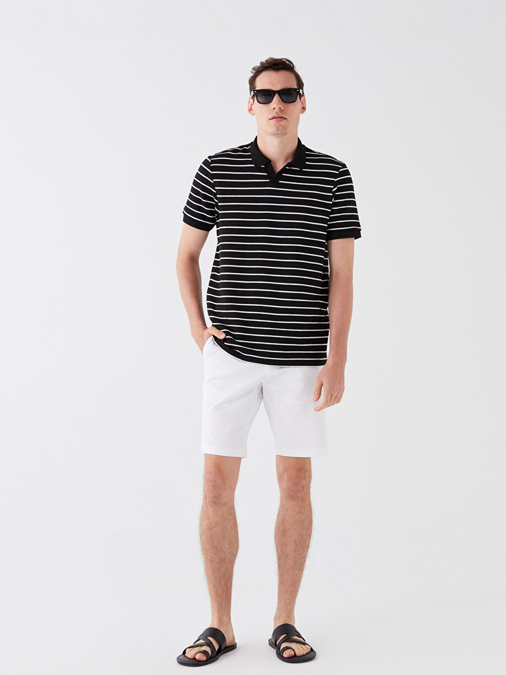 Beyaz Polo Yaka Kısa Kollu Çizgili Erkek Tişört-1