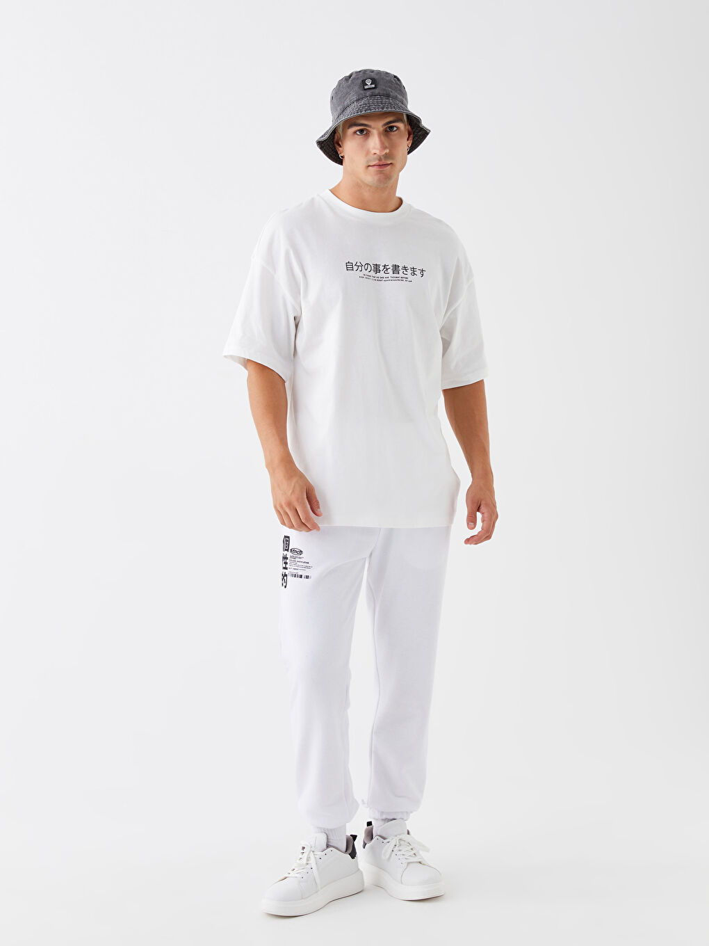 Beyaz Bisiklet Yaka Kısa Kollu Baskılı Penye Erkek Tişört-2