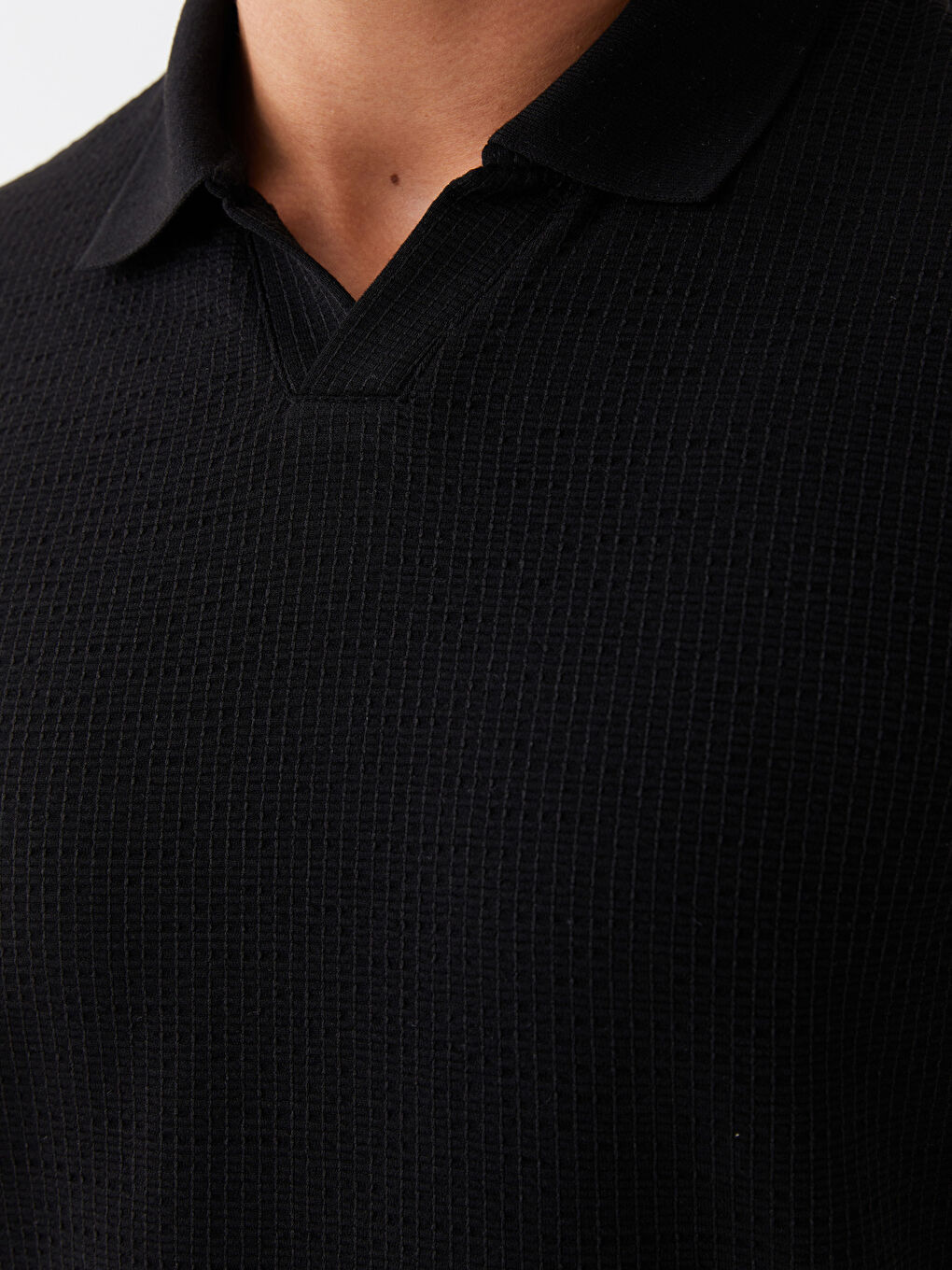 Siyah Polo Yaka Kısa Kollu Erkek Tişört-3