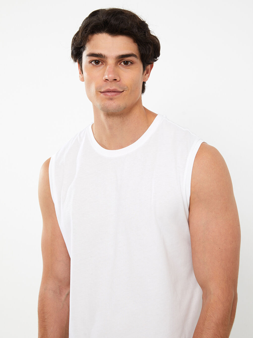 Beyaz Bisiklet Yaka Penye Erkek Kolsuz Tişört-2