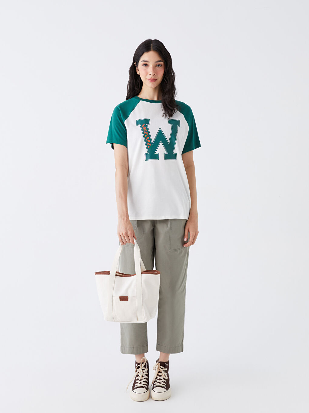 Bej Etiket Baskılı Kadın Kol Çantası-2