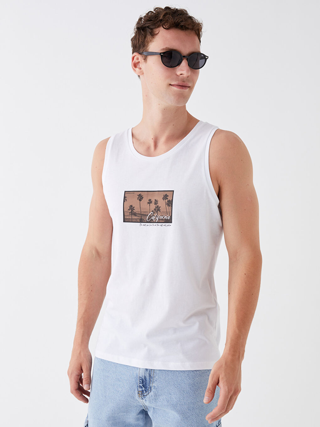 Beyaz Bisiklet Yaka Baskılı Penye Erkek Kolsuz Tişört