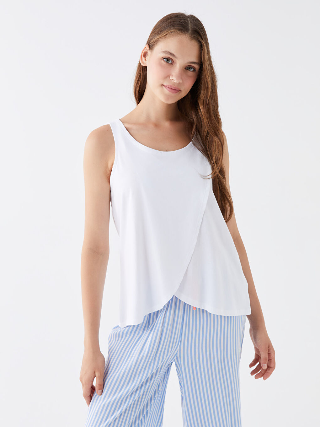 Mavi U Yaka Çizgili Kadın Kaprili Pijama Takımı-2