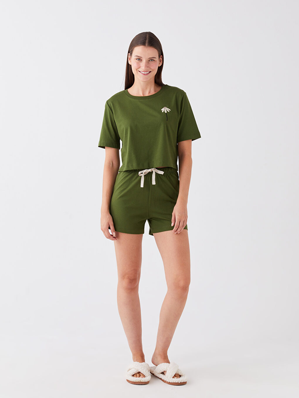 Yeşil Bisiklet Yaka Baskılı Kısa Kollu Kadın Şortlu Pijama Takımı-2