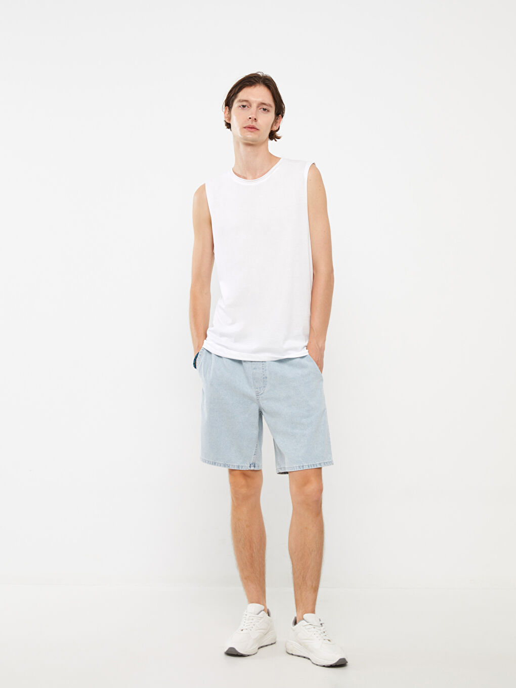 Beyaz Bisiklet Yaka Penye Erkek Kolsuz Tişört-1